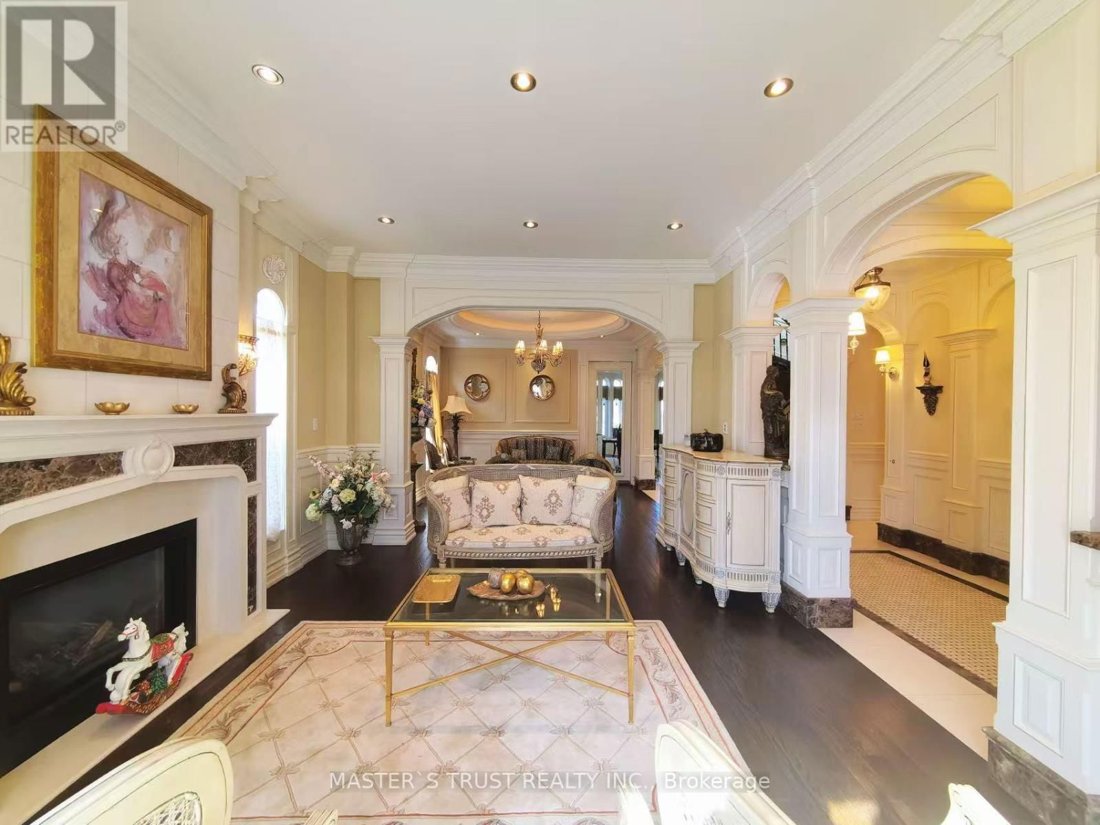 216 PARKVIEW AVENUE Image 3