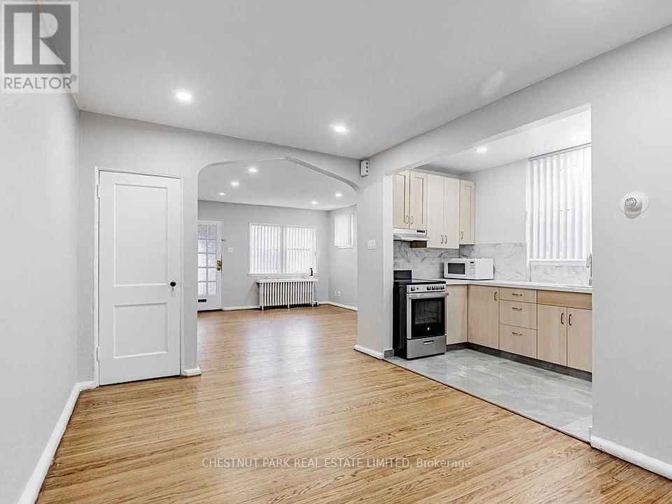 Main - 16 ACACIA ROAD Image 5