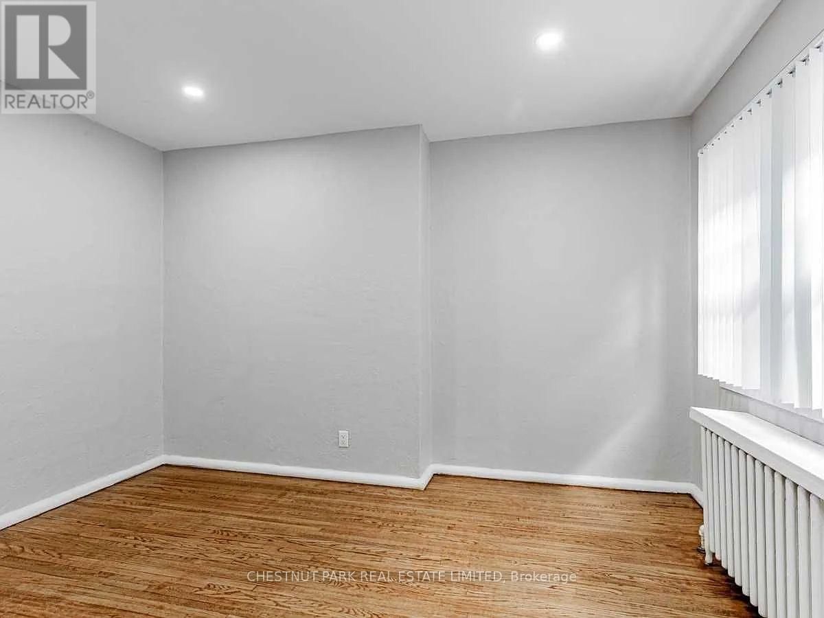 Main - 18 ACACIA ROAD Image 2