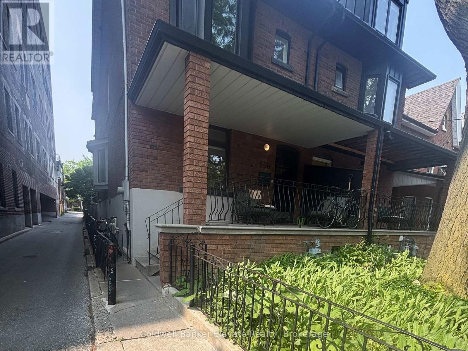 4 - 136 ARGYLE STREET Image 2