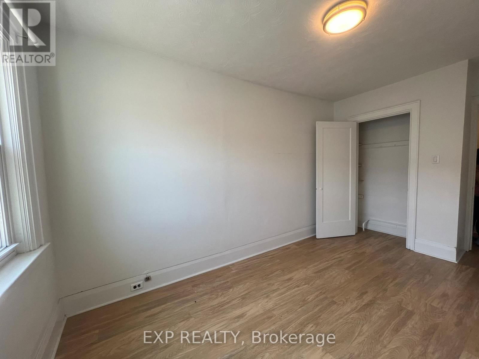 6 - 102 GREENSIDES AVENUE Image 16