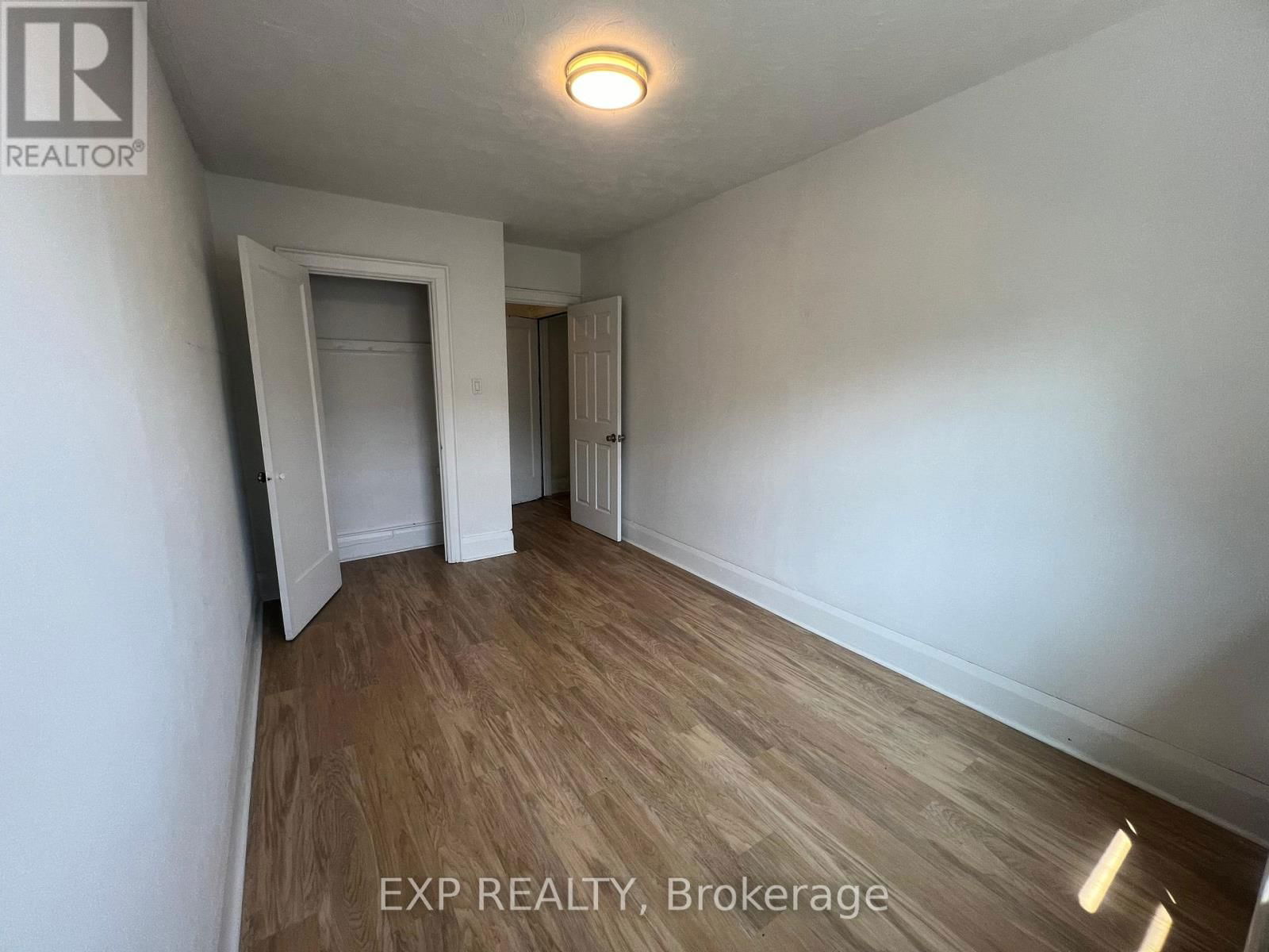 6 - 102 GREENSIDES AVENUE Image 9