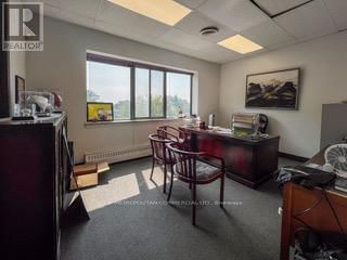 64 VAUGHAN ROAD Image 10