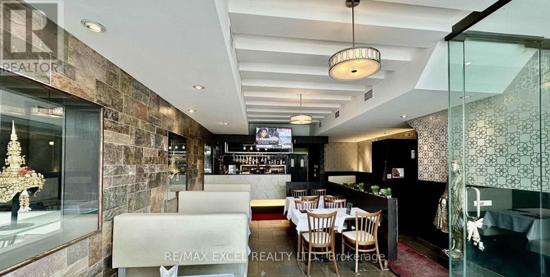 Image #1 of Restaurant for Sale at Bayview, Toronto, Ontario