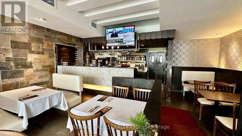 Image #1 of Restaurant for Sale at Bayview, Toronto, Ontario