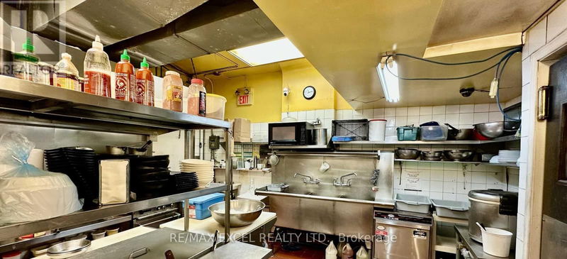 Image #1 of Restaurant for Sale at Bayview, Toronto, Ontario