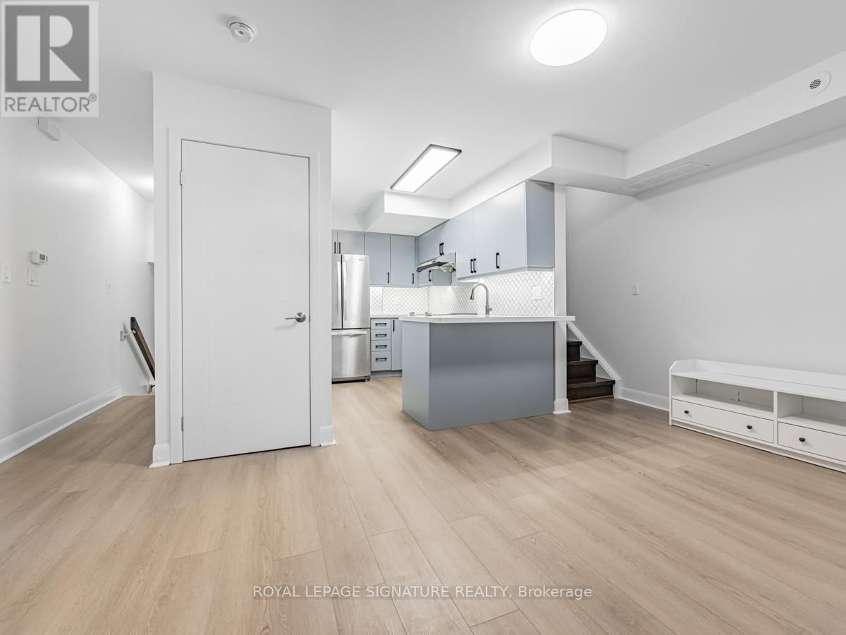 401 - 415 JARVIS STREET Image 14