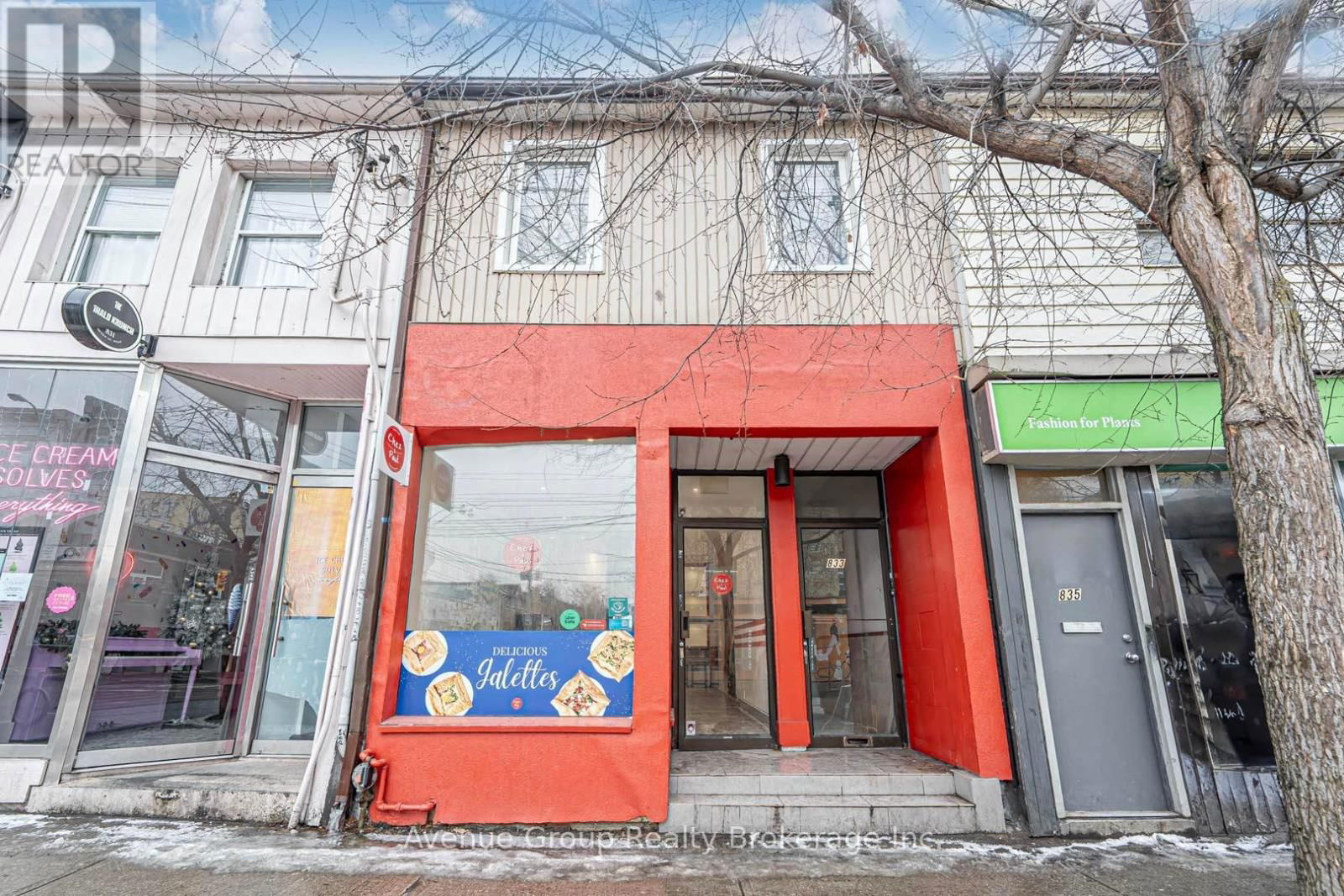 833 QUEEN STREET WEST Image 1