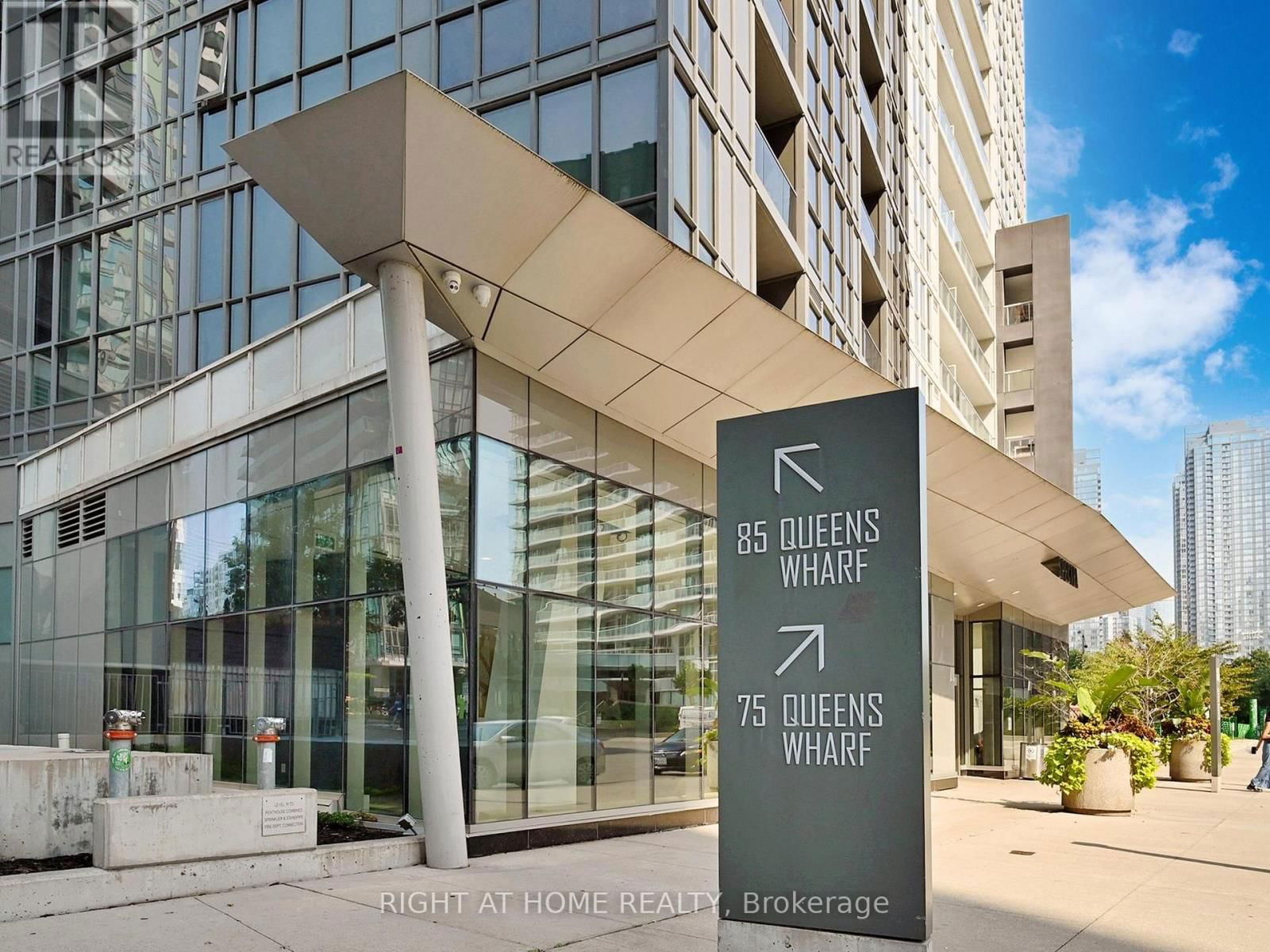 1610 - 85 QUEENS WHARF ROAD Image 3
