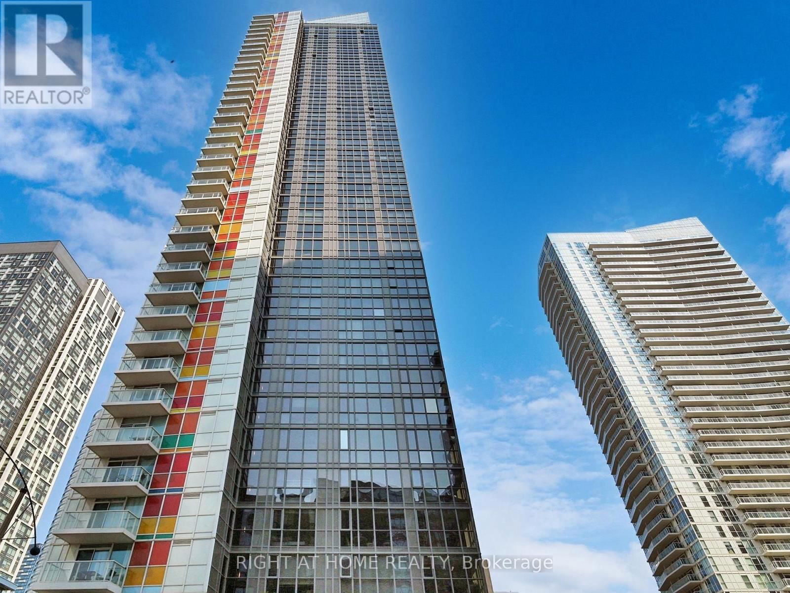 1610 - 85 QUEENS WHARF ROAD Image 34