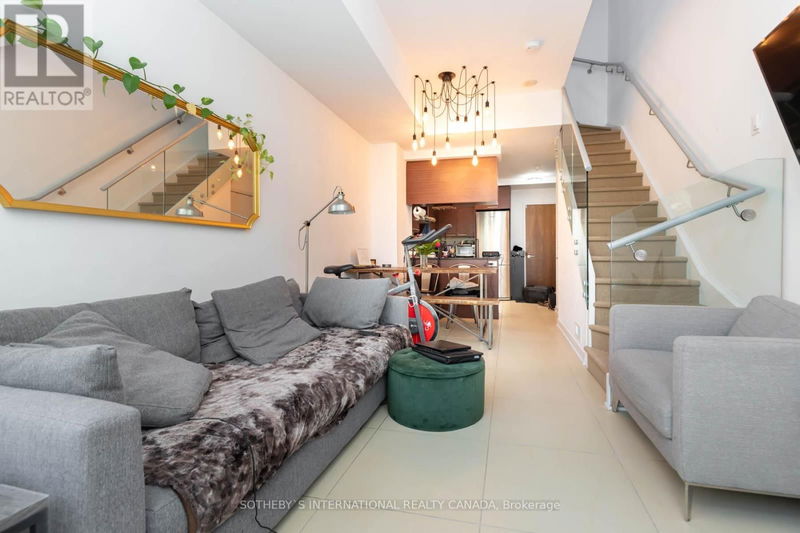 Tertiary Property View