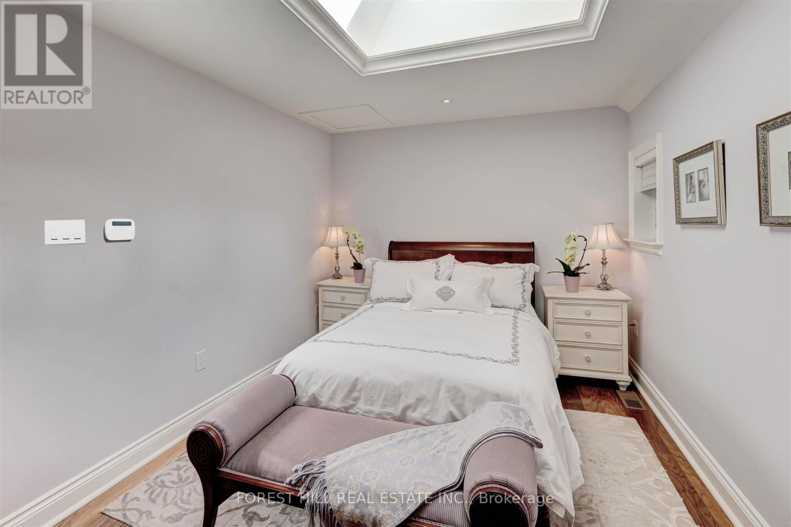 465 SPADINA ROAD Image 16