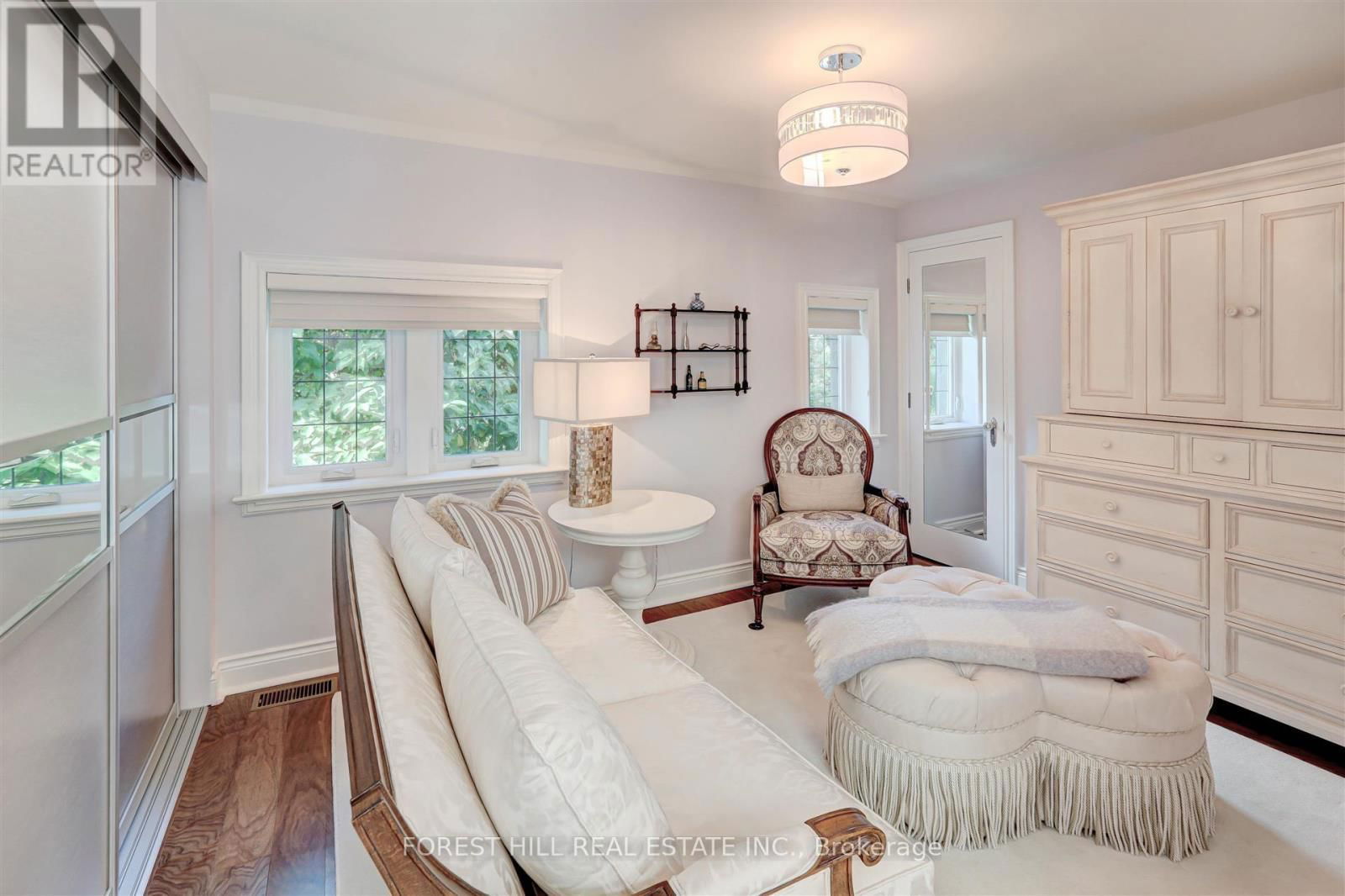 465 SPADINA ROAD Image 18