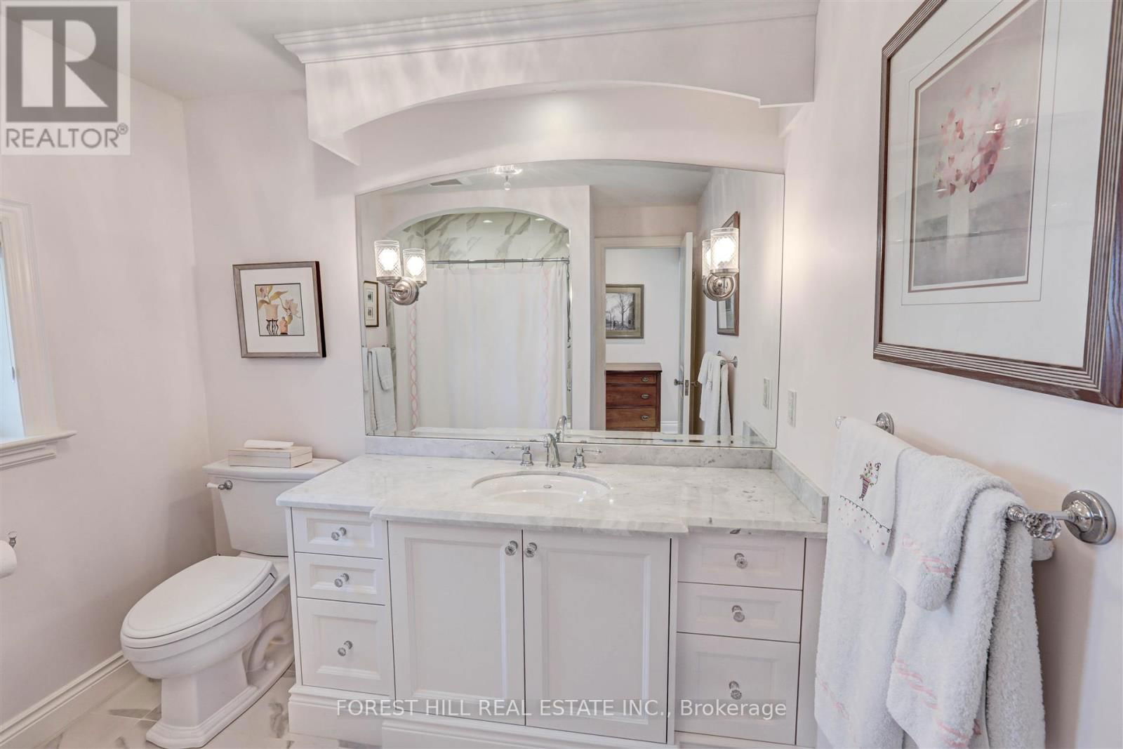 465 SPADINA ROAD Image 22