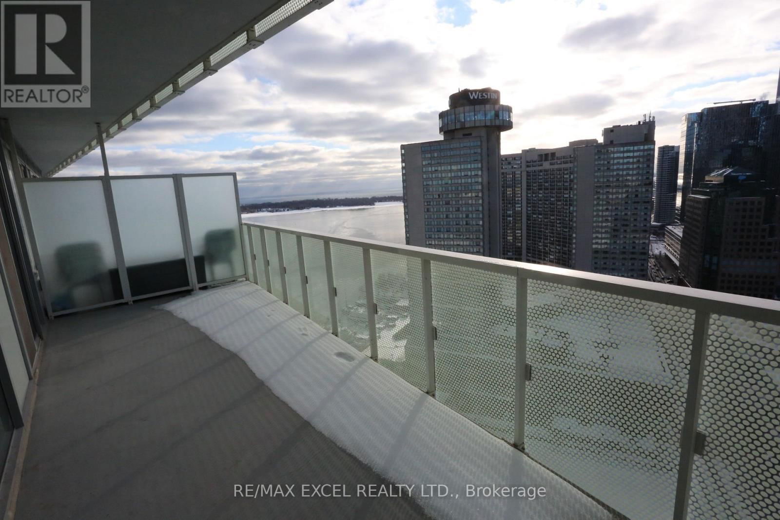 2705 - 15 QUEENS QUAY EAST Image 6