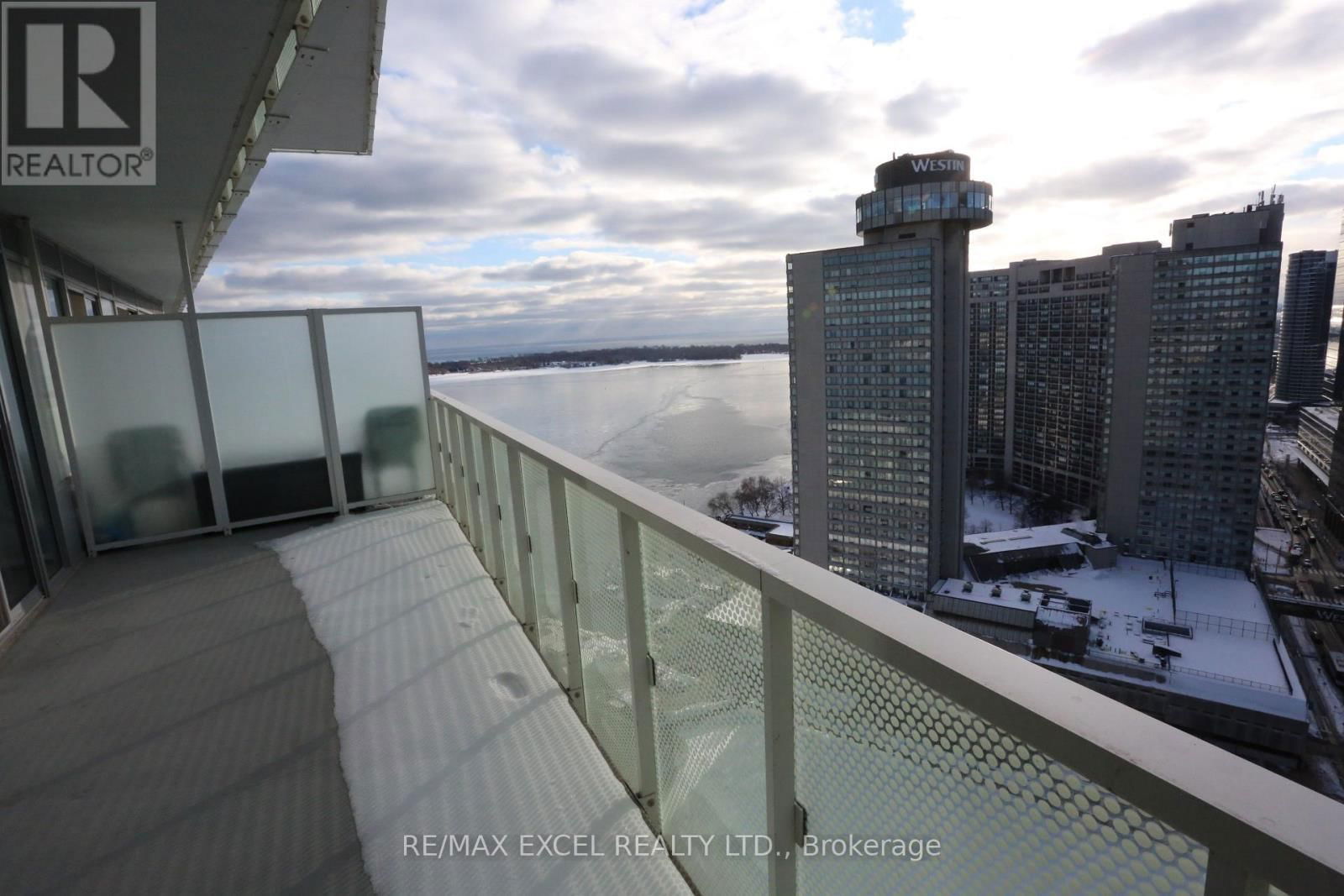 2705 - 15 QUEENS QUAY EAST Image 9