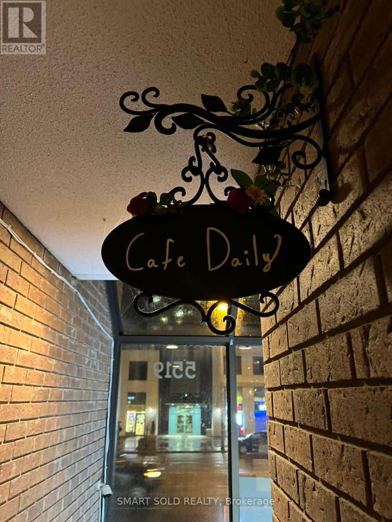 Image #1 of Restaurant for Sale at Yonge, Toronto , Ontario