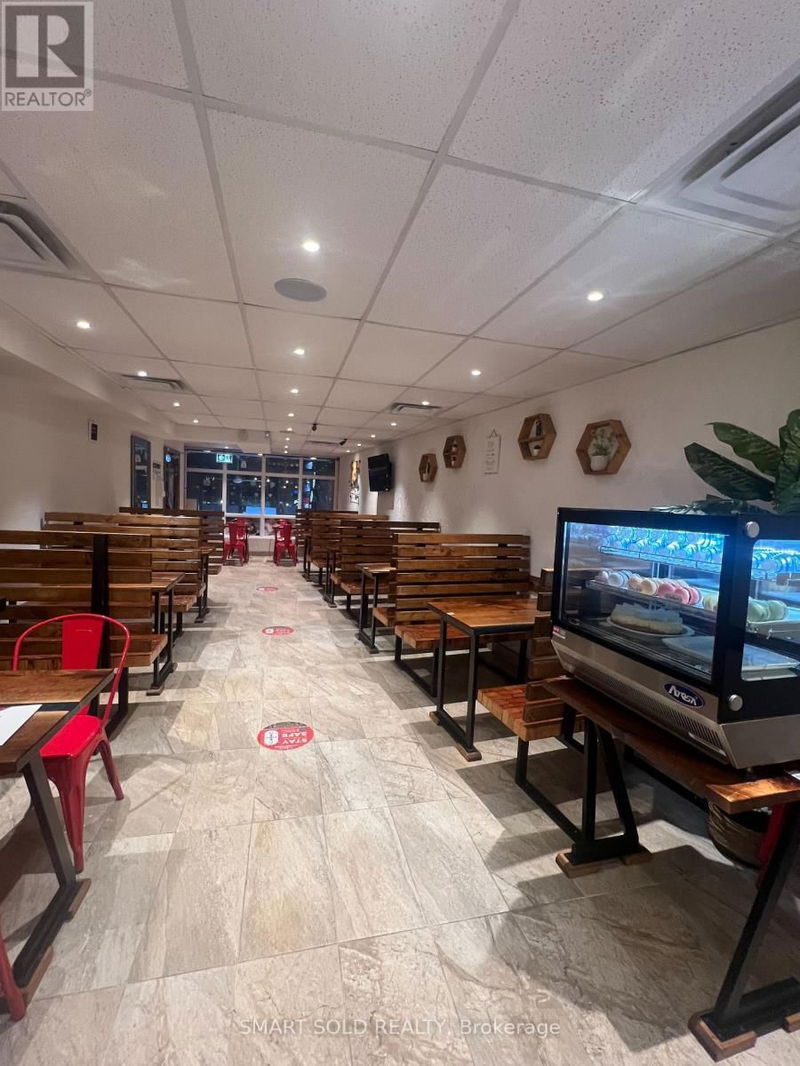 Image #1 of Restaurant for Sale at Yonge, Toronto , Ontario