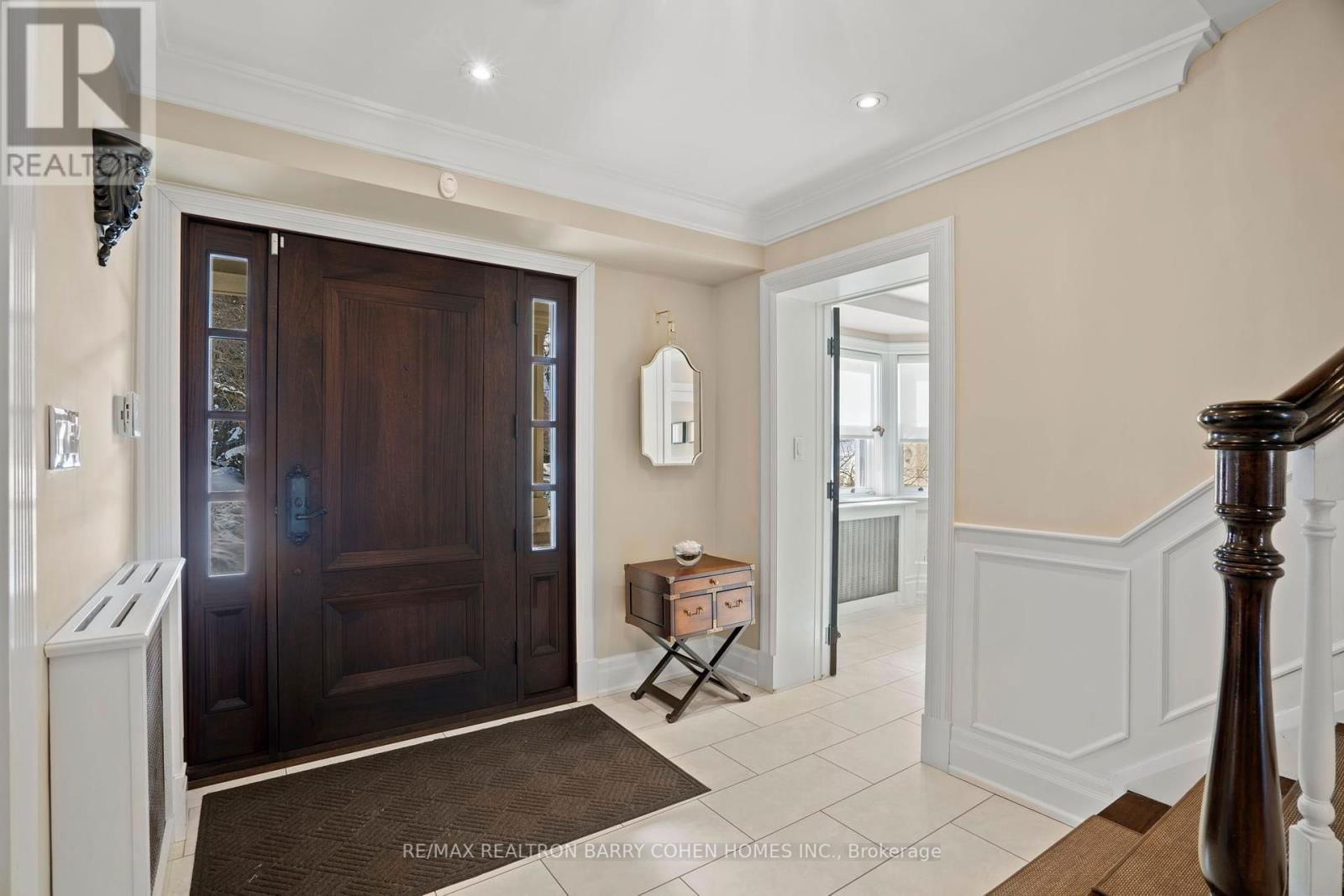 72 TEDDINGTON PARK AVENUE Image 4