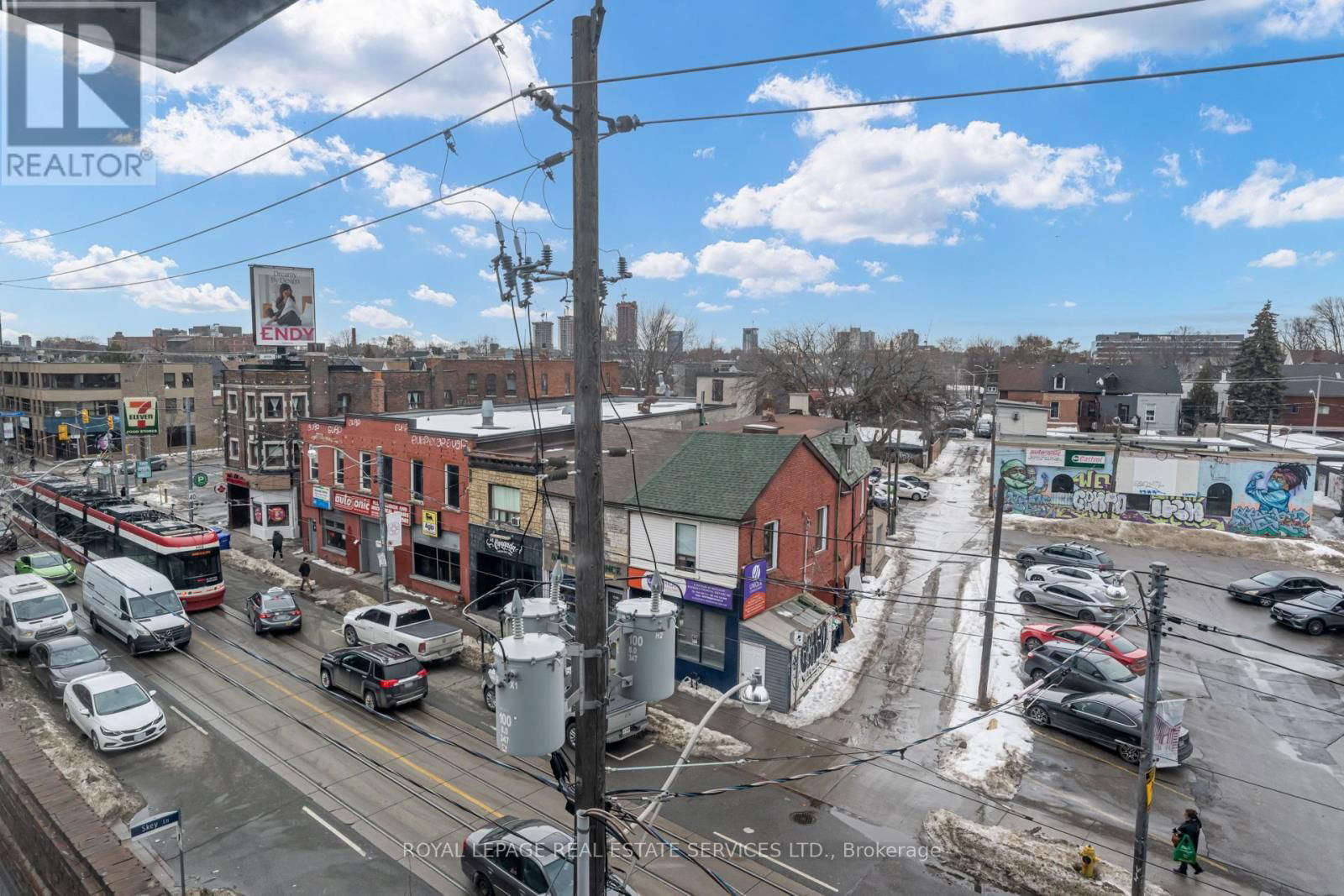 404 - 1239 DUNDAS STREET WEST Image 31