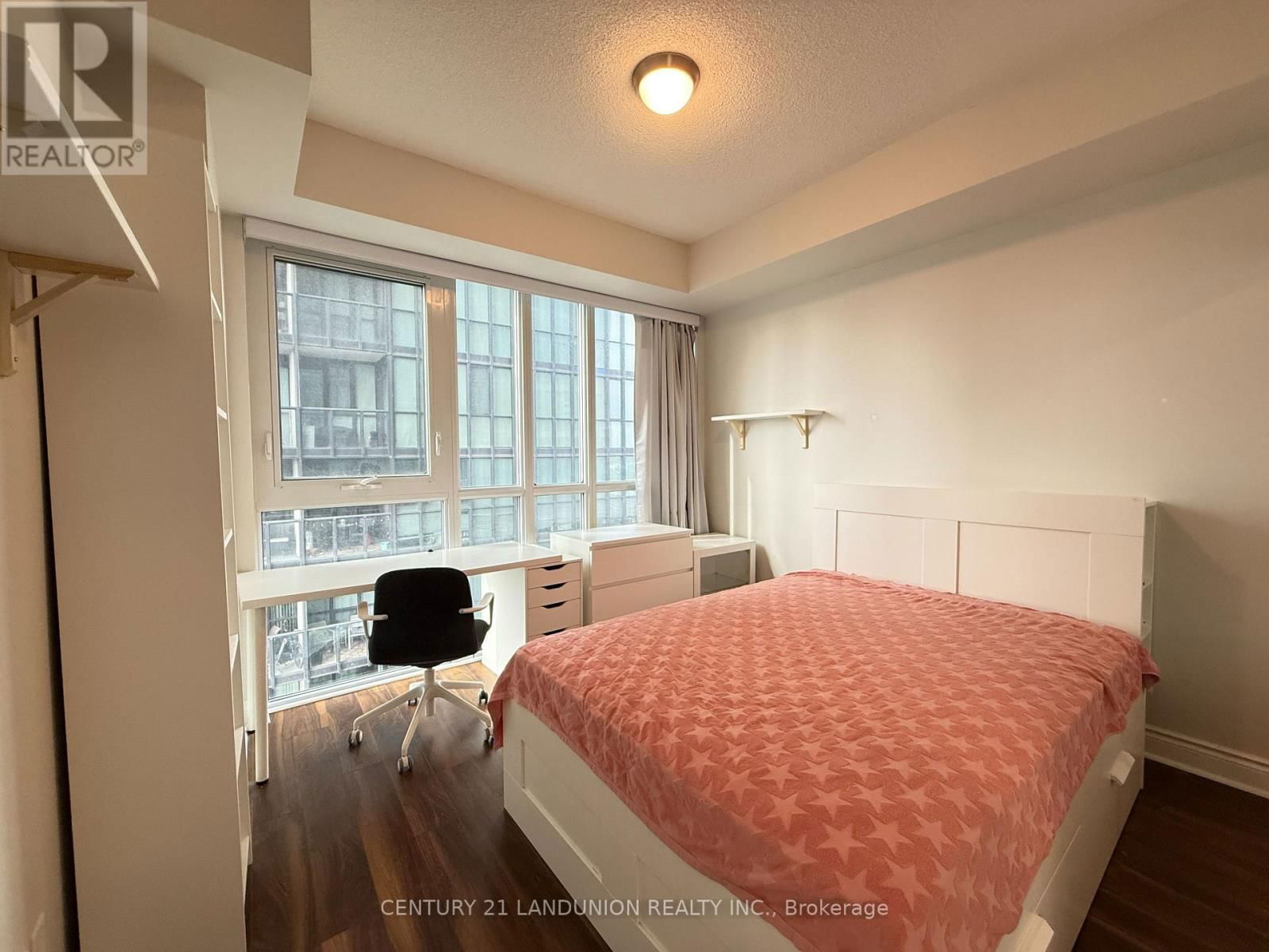 2902 - 28 TED ROGERS WAY Image 13