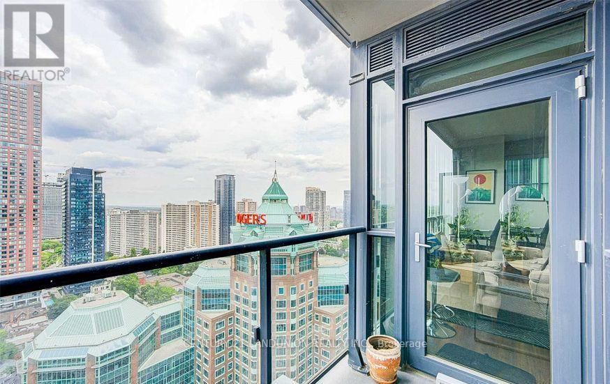 2902 - 28 TED ROGERS WAY Image 4