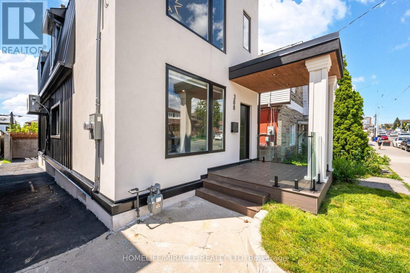 388 OAKWOOD AVENUE Image 1