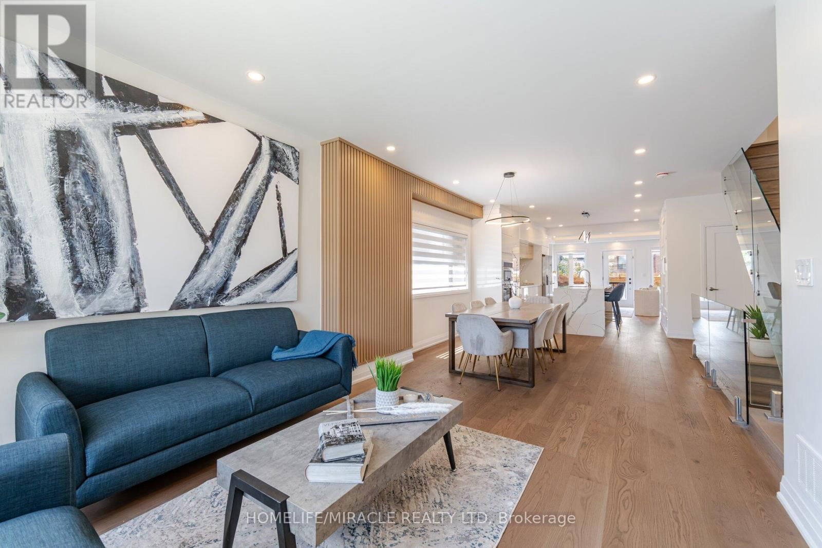 388 OAKWOOD AVENUE Image 3