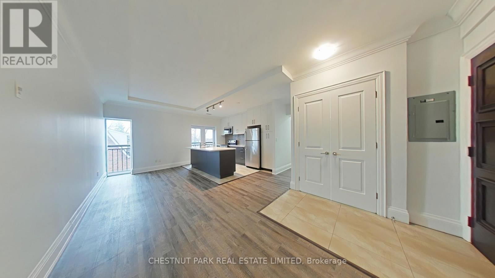 304 - 3443 BATHURST STREET Image 5