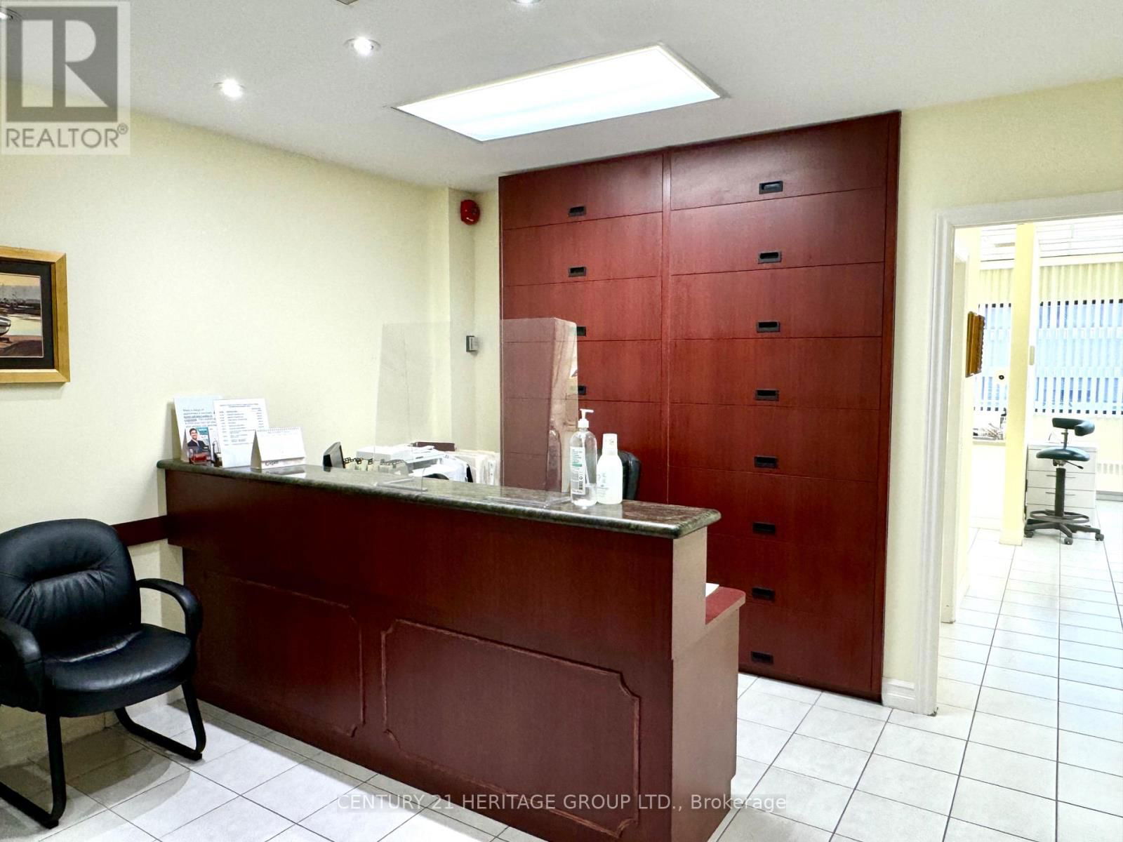 302 - 1110 SHEPPARD AVENUE EAST Image 4