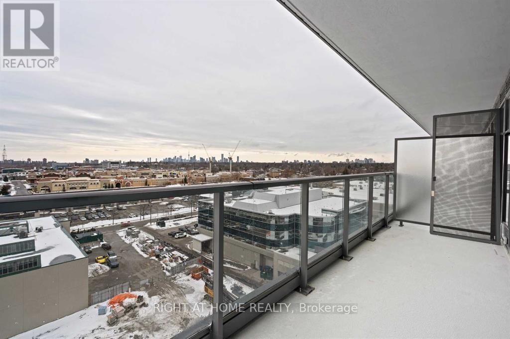 913 - 33 FREDERICK TODD WAY Image 3
