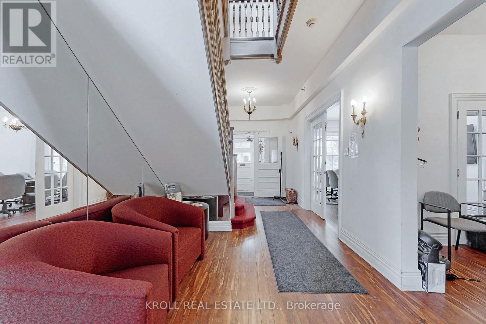 1 - 17 ISABELLA STREET Image 14