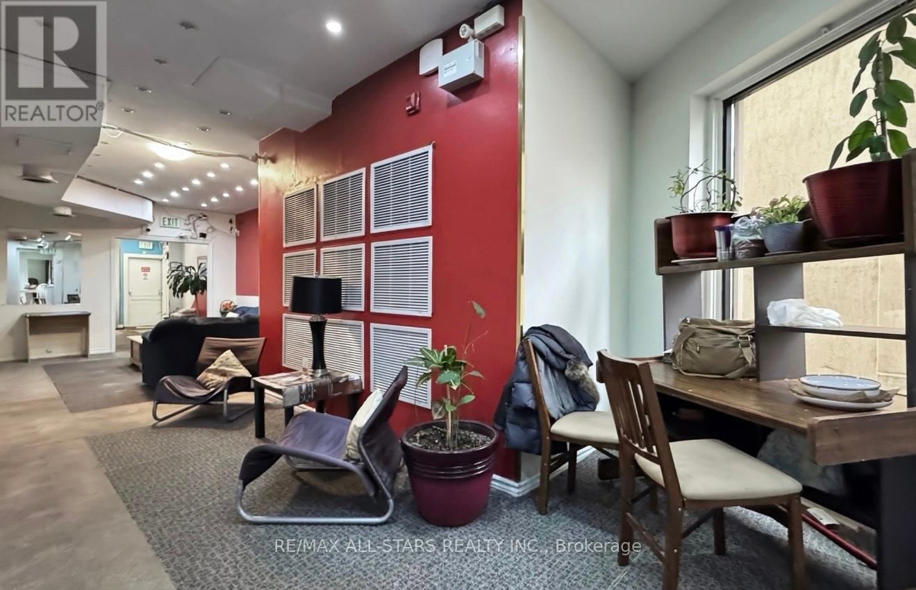 137 JARVIS STREET Image 7