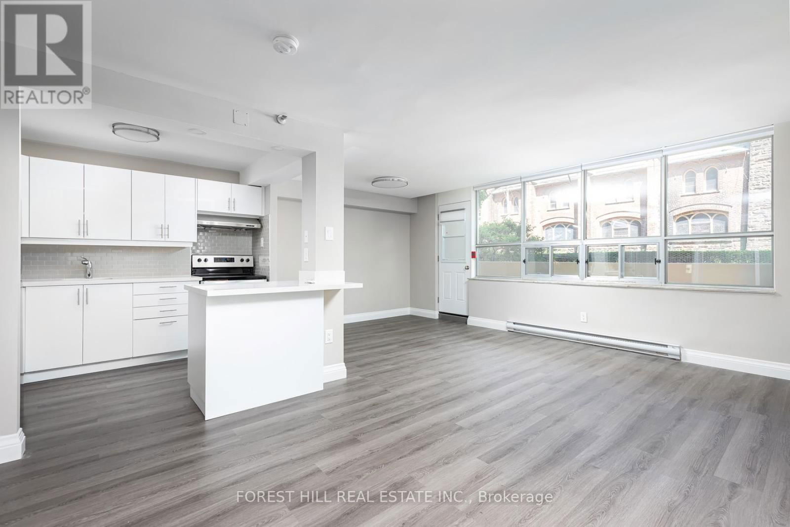 102 - 34 WALMER ROAD Image 6