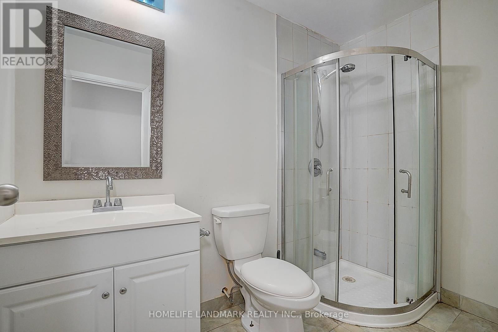 11 ENNISMORE PLACE Image 20