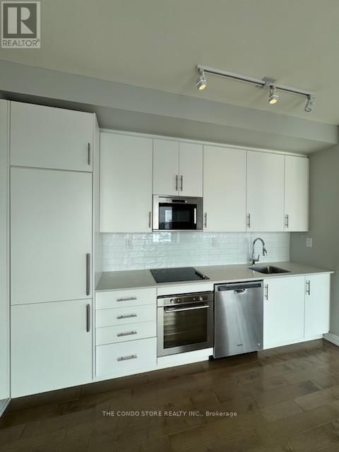 1911 - 460 ADELAIDE STREET EAST Image 4