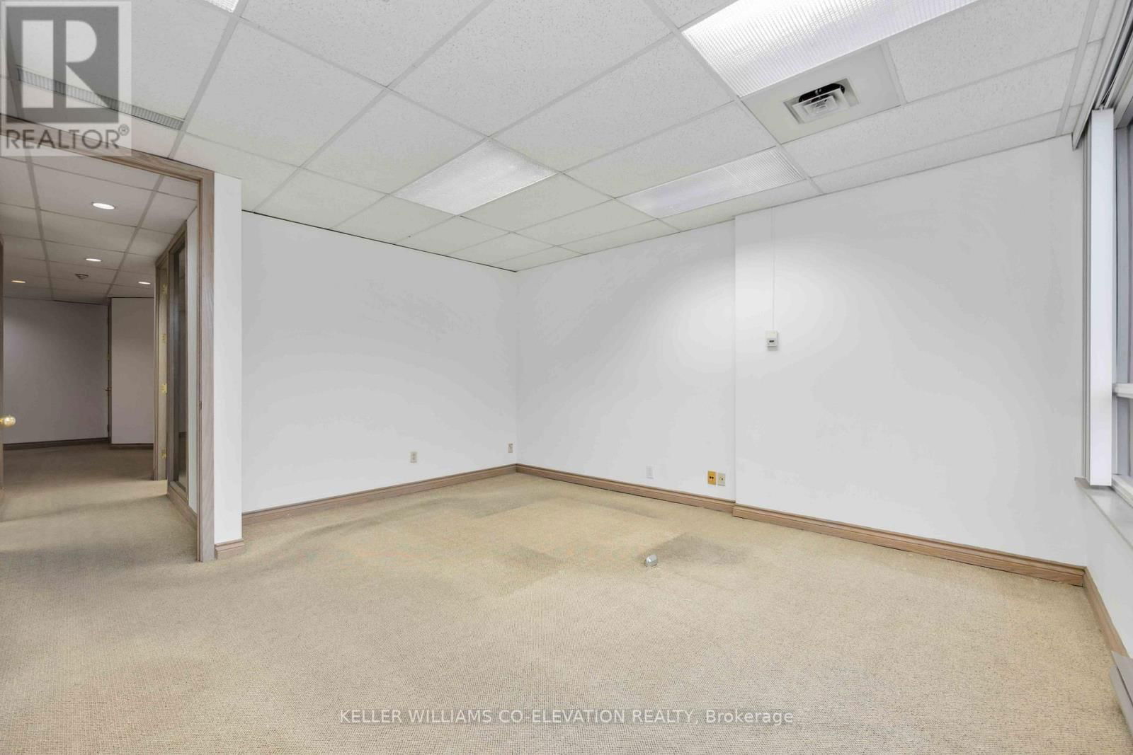 419 - 120 CARLTON STREET Image 13