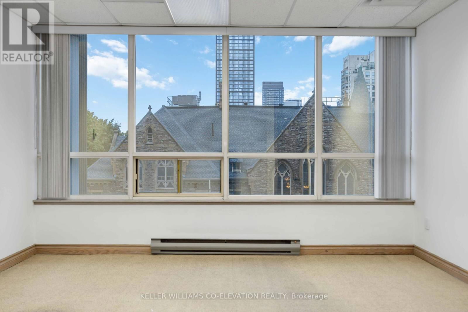 419 - 120 CARLTON STREET Image 16