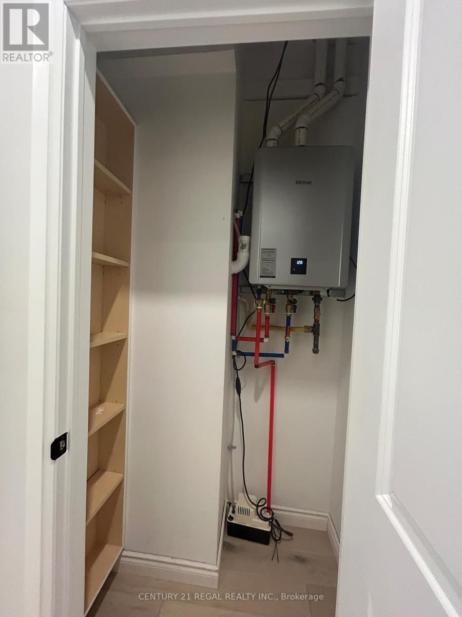 2nd floor - 1171 DUNDAS STREET WEST Image 18