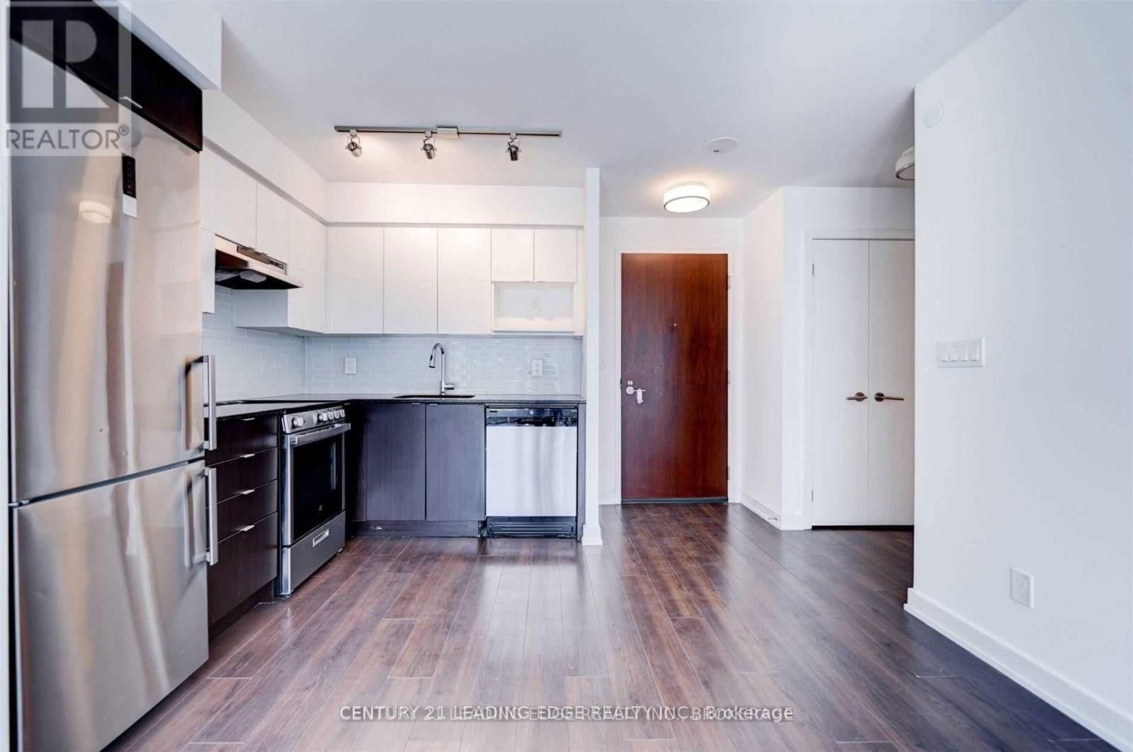 302 - 120 VARNA DRIVE Image 7