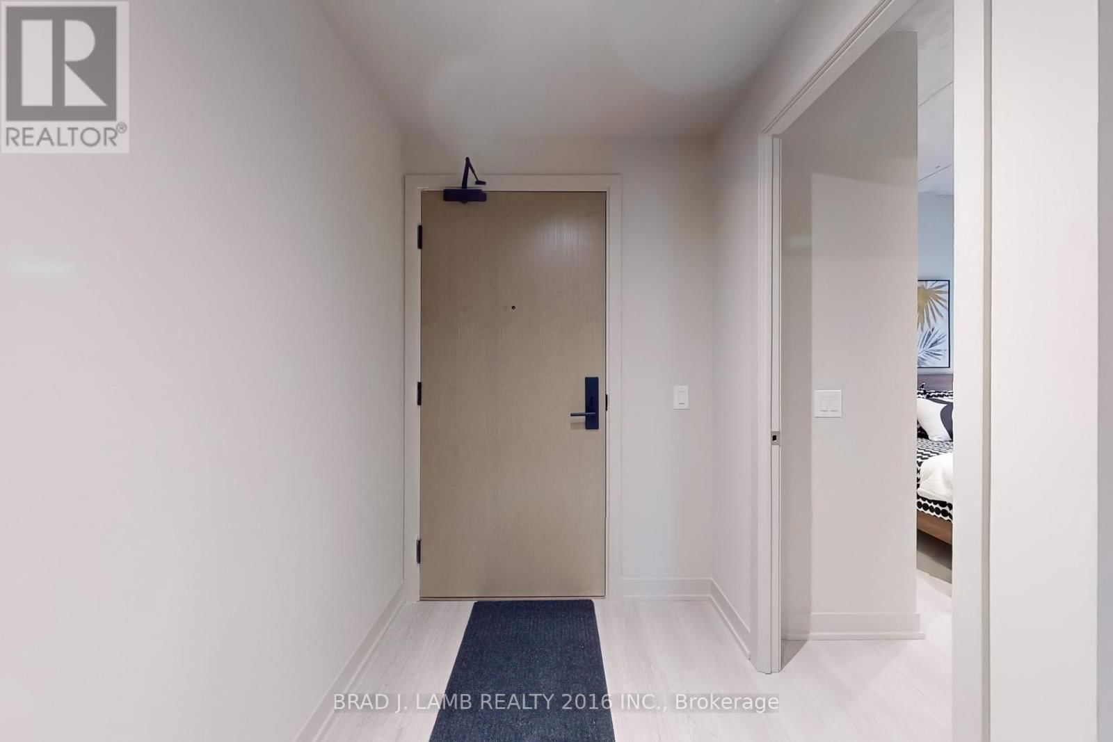 318 - 195 MCCAUL STREET Image 39