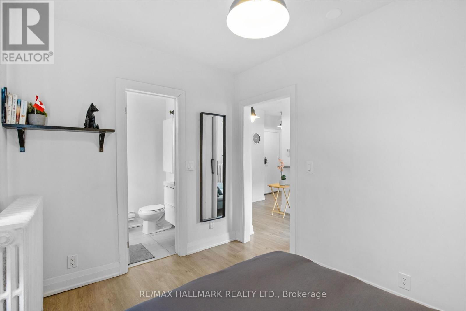 15 - 595 ST CLAIR AVENUE WEST Image 16