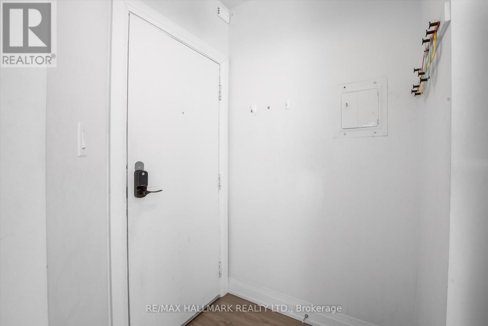 15 - 595 ST CLAIR AVENUE WEST Image 5