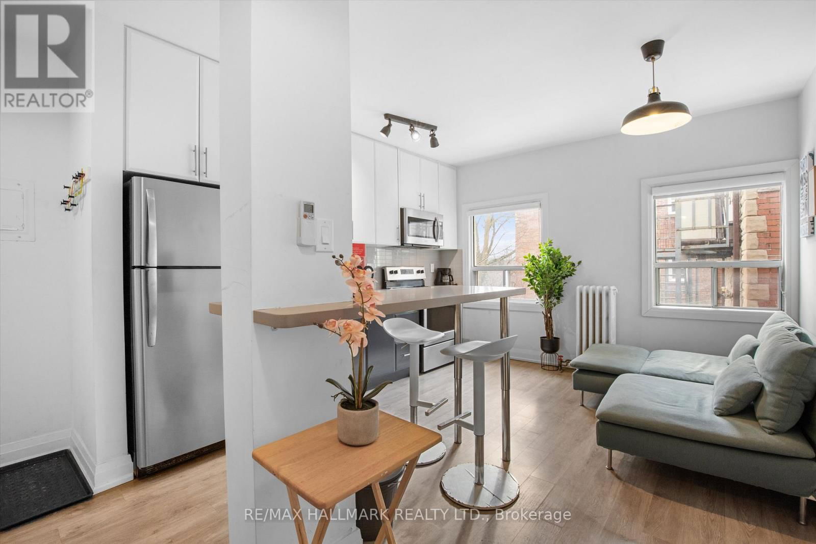 15 - 595 ST CLAIR AVENUE WEST Image 8