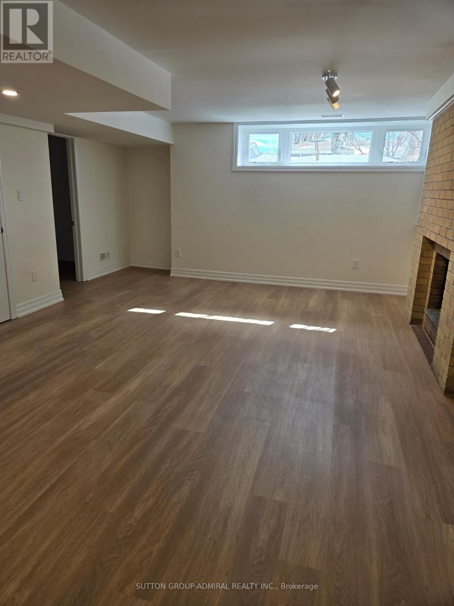 16 FLEETWELL COURT Image 11