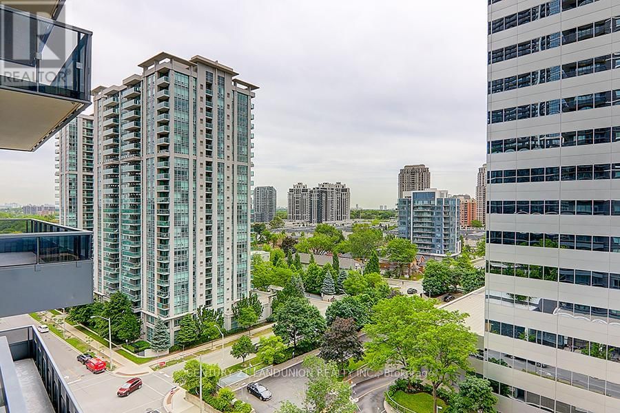 909 - 2 ANNDALE DRIVE Image 32