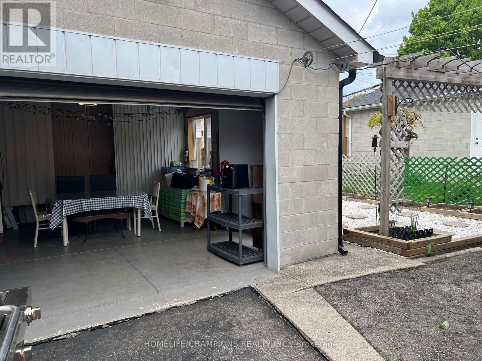 436 OAKWOOD AVENUE Image 35