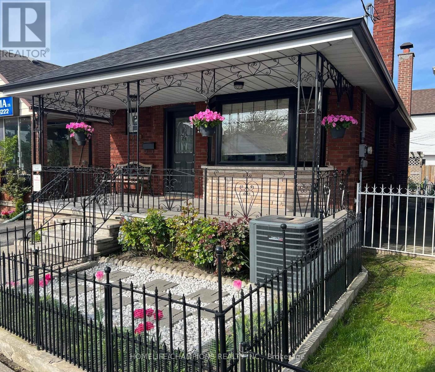 436 OAKWOOD AVENUE Image 4