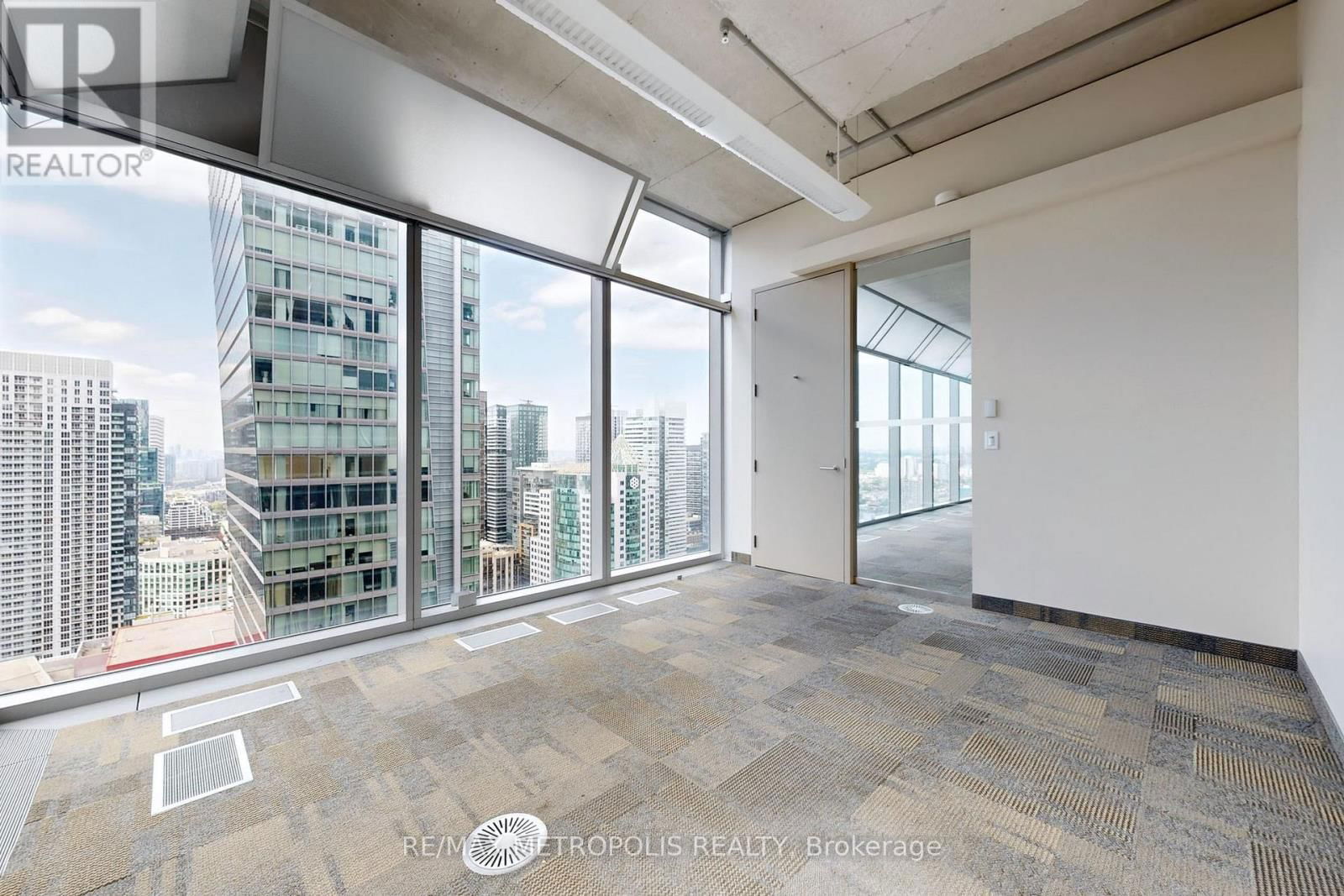 3000A - 155 WELLINGTON STREET WEST Image 10