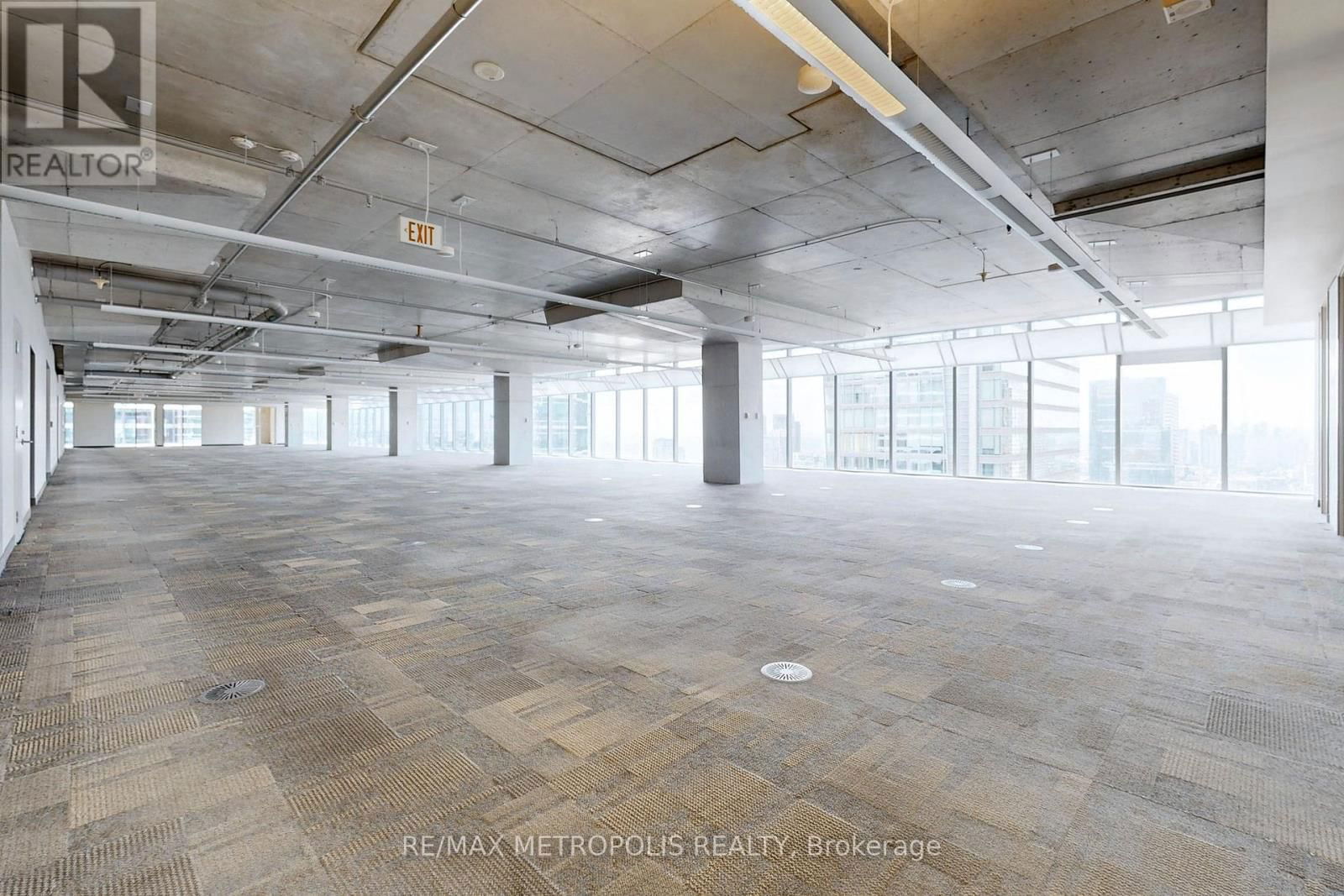 3000A - 155 WELLINGTON STREET WEST Image 4